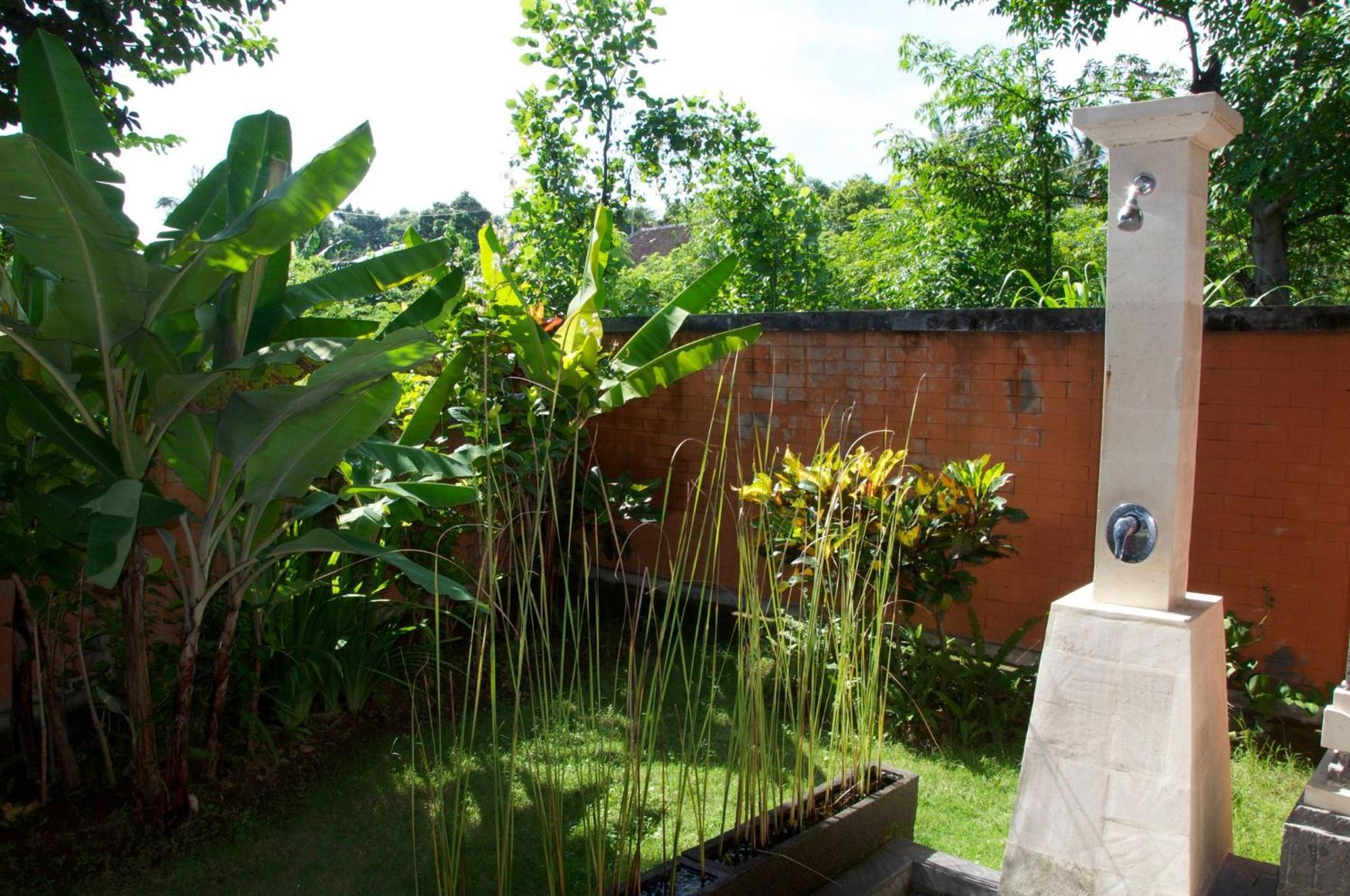 Villa Bali Pondok Jepang 러비나 외부 사진